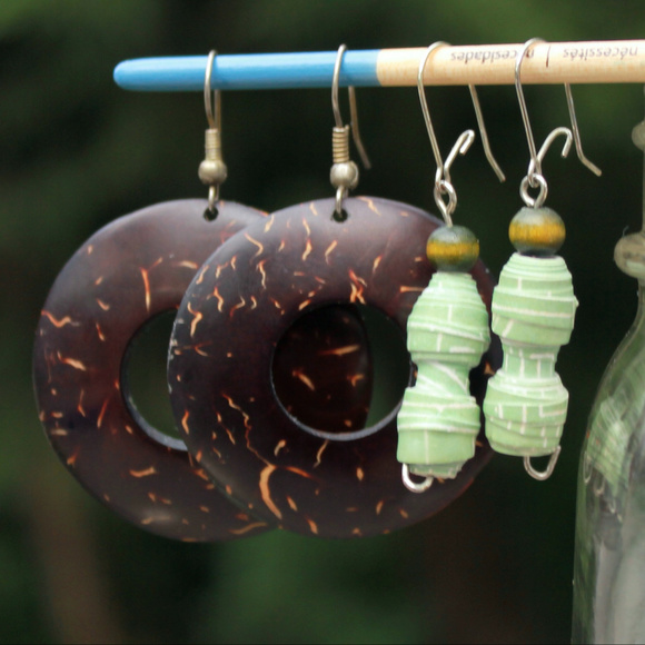 2 Pairs Handmade Earrings: Jade Spin & Wood Circle - Picture 3 of 8